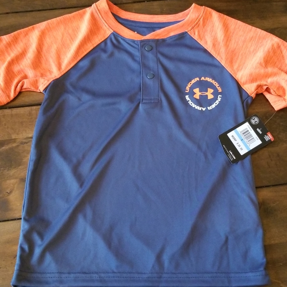 NWT Boys Under Armored button t shirt/ polo style